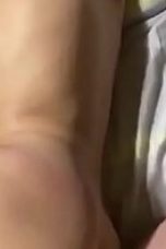 Nonton Bokep Ceweknya nangis dipaksa Ngentot sambil Live