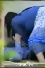 Nonton Bokep Pembantu dan Supir Bercinta di Samping Rumah