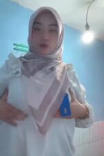 Bokep Indo Pesona Bu Guru Salsa