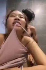 NGEWE PACAR CHINDO TOBRUT DI WC